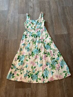 Old Navy White Floral Linen Blend Midi Dress. Size: XS